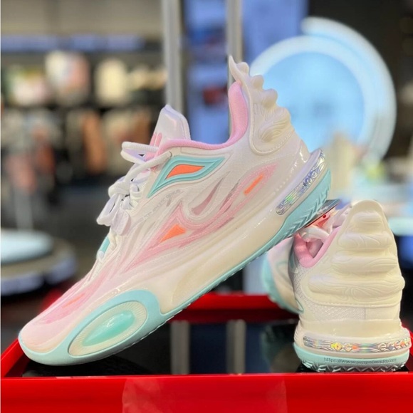 Li-Ning Wade All City “family love”  Basketball shoes - Picture 1 of 2